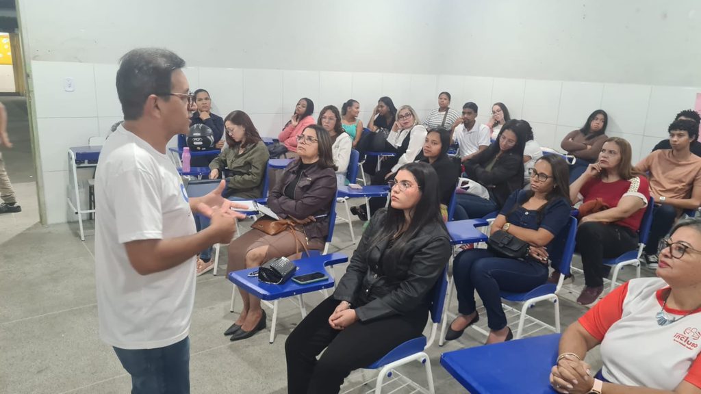 Pré-Vestibular Solidário consolida rotina de estudos focada em metodologias participativas